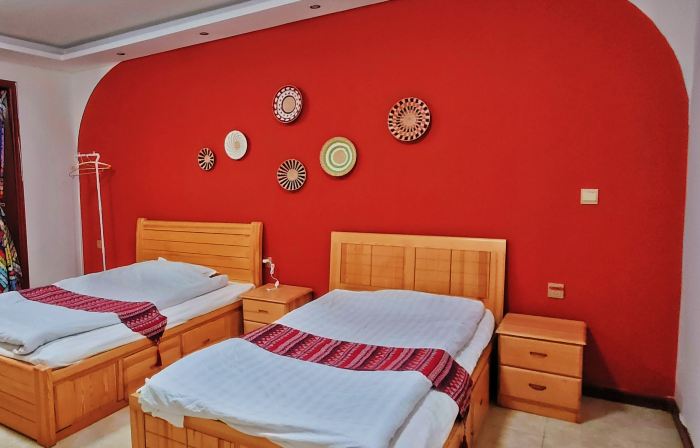 Bari Lushanshe Inn
