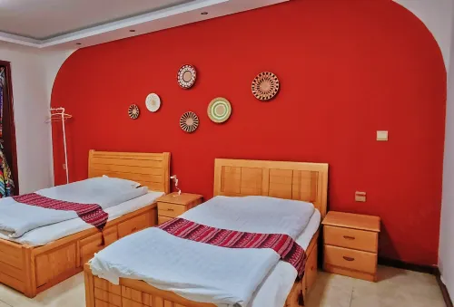 Bari Lushanshe Inn