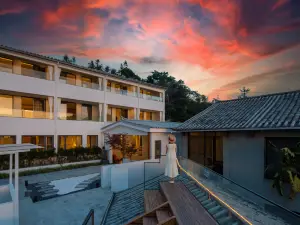 Tengchong Gefan Senli Wenquan Homestay