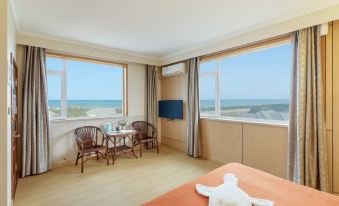 Changxin International Tourist Resort Hotel (Rizhao Seaside National Forest Park)