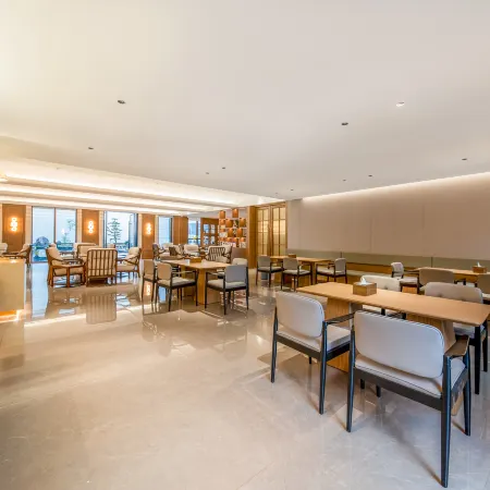 Yayue Hotel (Pujiang Station)