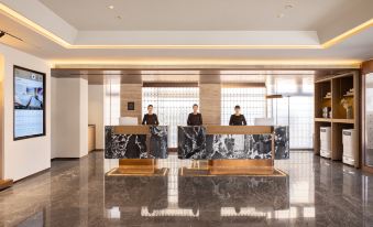 Weifang Qingzhou Ancient City Tuoshan Middle Road Atour Hotel