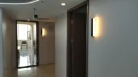 Yinchuan Zuowang Yunshang Homestay (Railway Station Huaiyuan Night Market) - غرفة مطلة على الجبل