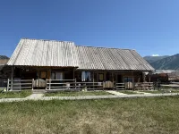 Kanasi Xueyaoju Homestay Hotel in zona Kanas Tuwa Village