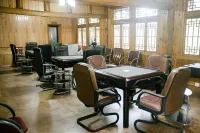 Shanshuiyuan Homestay (Emeishan Scenic Area Linggongli Parking Lot)