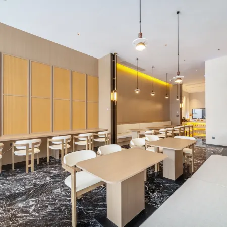 Taizhou Meet Yaman Hotel