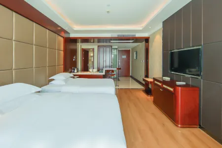 Boss Hotel Отели рядом с достопримечательностью «Huizhou Cultural Park · Huashang Villa - Swimming Pool»