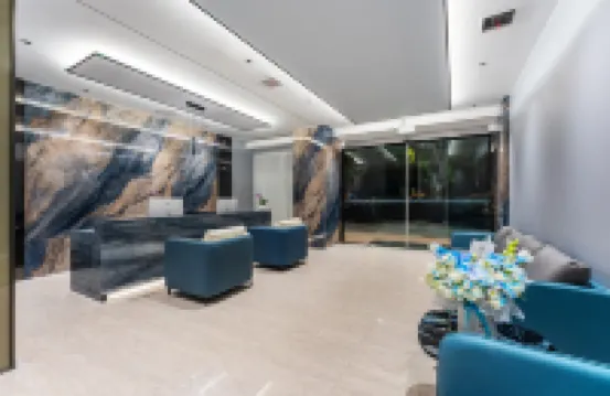 Liyi Hotel (Ganzhou Jiangnan Songcheng Historical Cultural Tourism Area Bubugao Square)