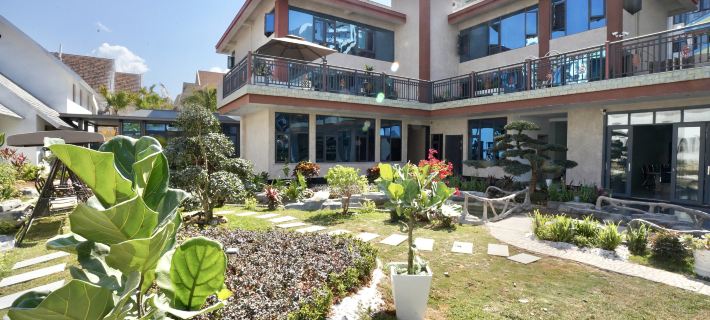Mengla Qiyunpan Hotel (Nanla River Starlight Night Market) Ξενοδοχεία στην πόλη Μένγλα