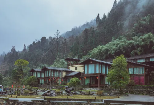 Shier Beihou Shuanghe Inn Hotels in Suiyang