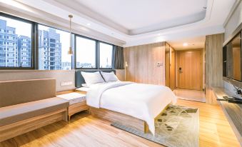 CHEERMAY HOTELS(Heyuan Jianji University Town & Wanda Plaza)