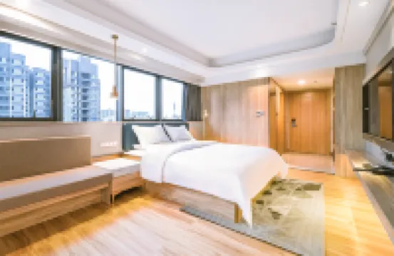 โรงแรมเชียร์เมย์ (จงหวานเมืองมหาวิทยาลัยเจียนจี & ว่านด้าพลาซ่า) โรงแรมในตงหยวน