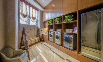 Ease Hotel(Guiyang Da' shizi Plaza)