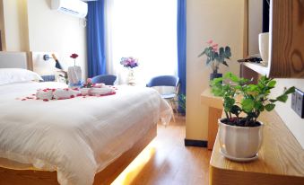 GreenTree Inn (Shantou Haimen Lotus Peak Shop)