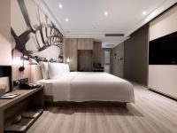 深圳南山前海亚朵QQSVIP酒店 - 高级大床房