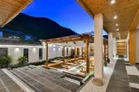 Jizushan Yinxi Bieyuan Hotels in Jizu Mountain Scenic Area