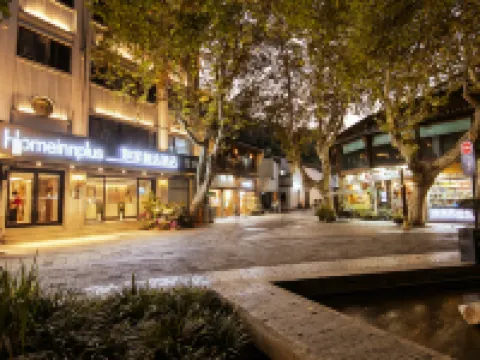 Homeinn Plus Hotel (Hangzhou West Lake Hubin Hefang Street Pedestrian Street) Các khách sạn gần Hu Xueyan Memorial Residence