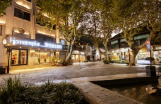 โฮม อินน์ พลัส หางโจว เวสต์ เลค เลคไซด์ เหอฝาง เพเดสเทรียน สตรีท โรงแรมใกล้อดีตบ้านพักของหูเสวี่ยหยาน