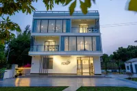 Weizhou Island Yunshang Guoyu Homestay (Wucaitan Branch) Hotel in zona Weizhouzhen