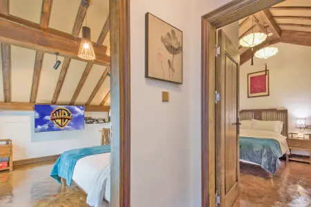 Sanshe Zongyi Hostel Отели рядом с достопримечательностью «Yearning Tea Plantation Tourist Attraction»