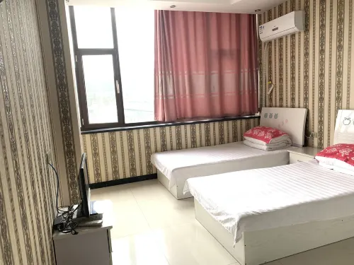 Linxian Qiangsheng Inn - 2 ดาว