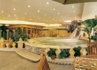 Qingyuan Xinchao Pai Evergrande Resort Wenquan Villa