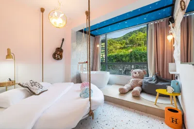 Nanyi Bieyuan Guesthouse (Zixing Dongjiang Lake Scenic Area) Hotels near Little Dongjiang River Fog Observatory