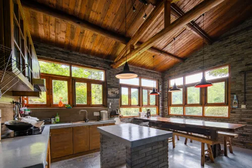 Mount Mogan Canzhu House (Boutique Homestay)