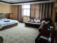 Aksu Hua'an Business Hotel