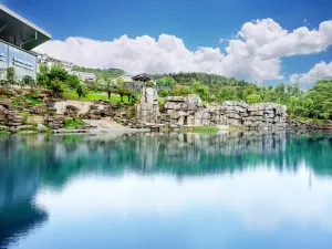 Wyndham Grand Plaza Royale Peach Blossom Hot Springs Resort Hunan