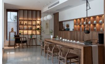 Floral Lux Hotel · One valley and one villa Hotel (South Gate store of Huangshan Scenic Area)