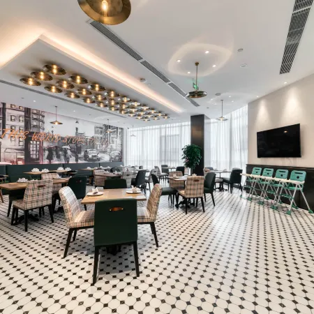 City Select Hotel (Jurong Jiangsu Agricultural and Forestry College Huayang Subway Station)