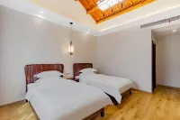 Taohuatan five star homestay - Inns