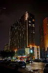 Haifei Hotel (Zhengzhou Erqi Square Vientiane City)