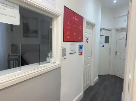 The Broadway Hotel - London Heathrow