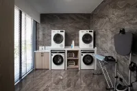 Paco Hotel (North Square Branch of Maoming HSR Station)