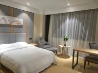 YuandaHotel Hotels near Dafenggang Zoo