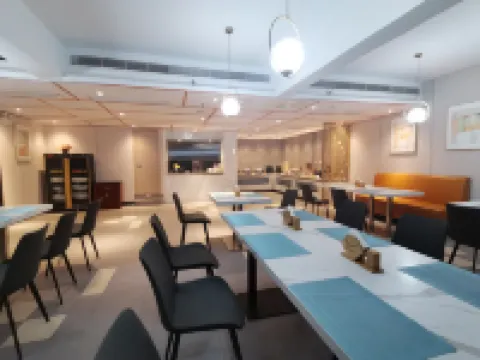 FUNGEE Hotel (The First Affiliated Hospital of Univeristy of South China, Shigu College, Hengyang)