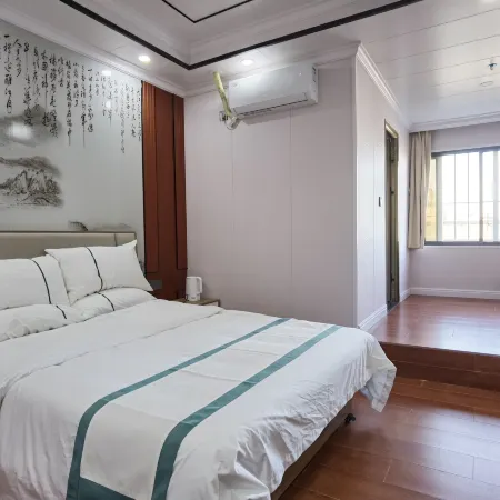 Zebra Hotel (Shenzhen Dongmen Old Street Luohu Railway Station Store) Отели рядом с достопримечательностью «Шэньчжэнь Средняя Средняя Средняя Средняя С»