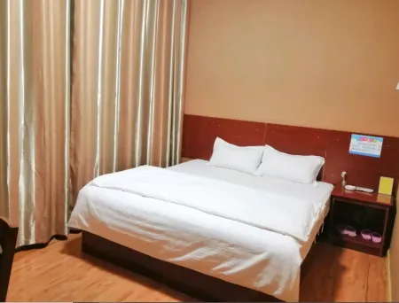 Heyue Hotel Отели в г. Сипин