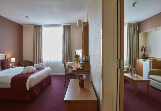 퓨처 인 카디프 베이