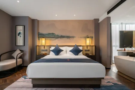 Rezen Dong Hotel Отели рядом со станцией Anting North Railway Station