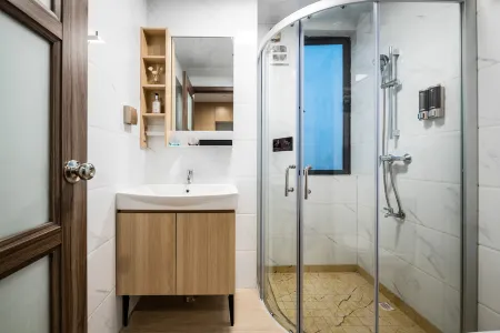 Poltton international apartment (Shanwei City high speed railway station store)