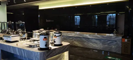 Xupu Peninsula International Hotel