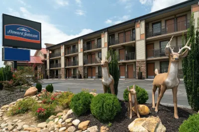 Howard Johnson by Wyndham Pigeon Forge Hotels in Pigeon Forge