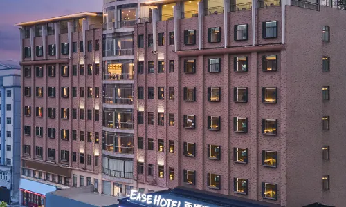 Ease Hotel (Jingmen Wanda Plaza Smart store)