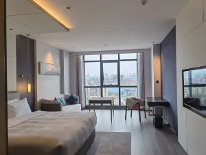 Huaihua  Meimei ModernHotel
