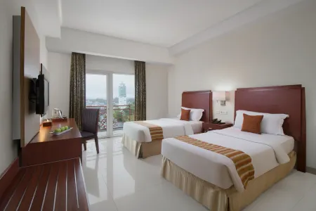 Aston Manado Hotel