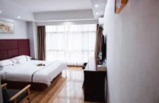 Xiangshan Oak Hotel (Xiangshan Wanda Plaza Passenger Transport Center)