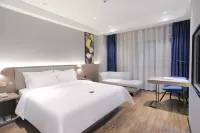 7 days premium hotel (Renmin Road branch, Nenjiang Bay Wetland Park, Da'an) Hotels in Da'an